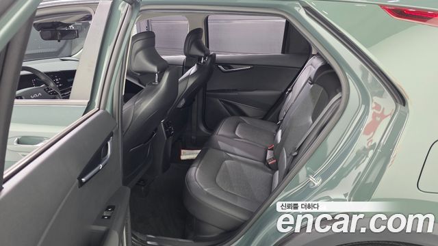Kia Niro 2022 — photo 16