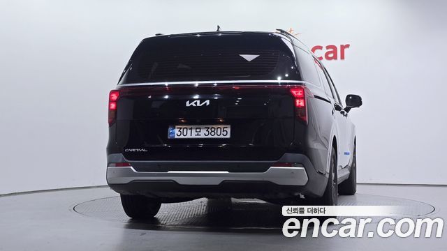 Kia Canival 2024 — photo 4