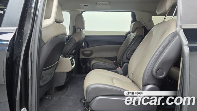 Kia Canival 2024 — photo 13