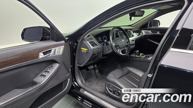 Genesis G80 2017 — photo 13