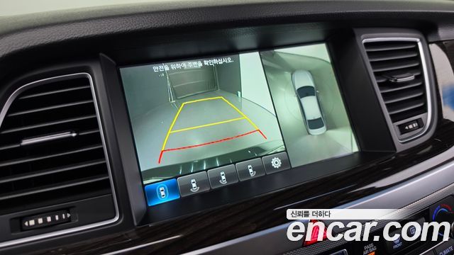 Genesis G80 2017 — photo 22