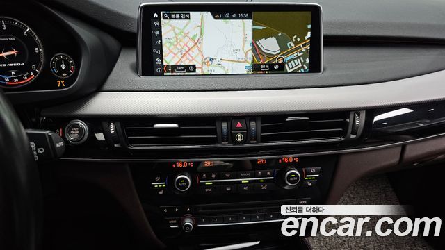BMW X5 2018 — photo 13