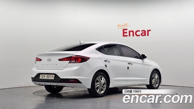 Hyundai AVANTE 2020 — photo 2