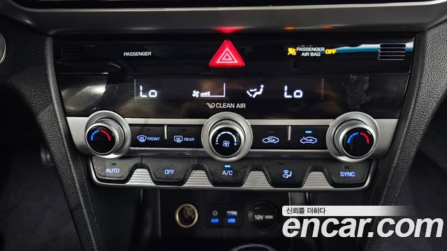 Hyundai AVANTE 2020 — photo 25