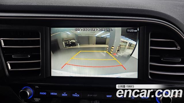 Hyundai AVANTE 2020 — photo 26