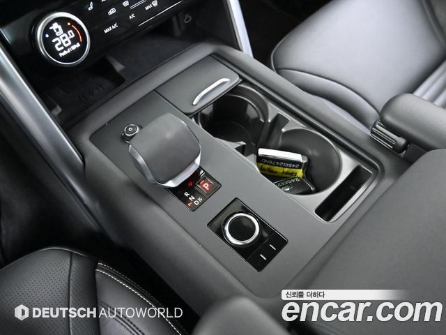 Land Rover Discovery 2025 — photo 9