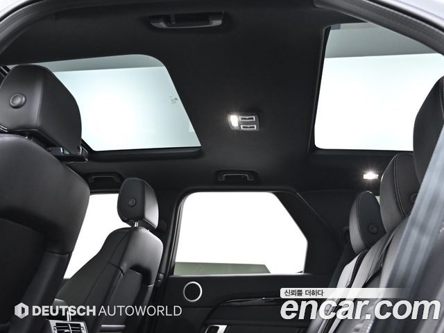 Land Rover Discovery 2025 — photo 19