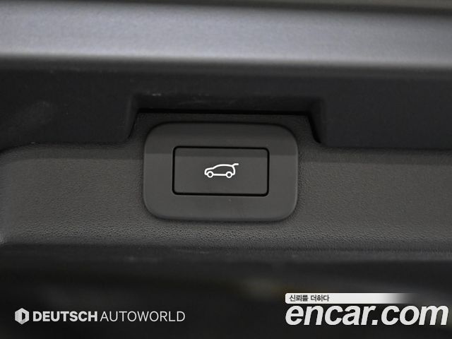 Land Rover Discovery 2025 — photo 20