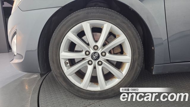 Hyundai i40 2012 — photo 5