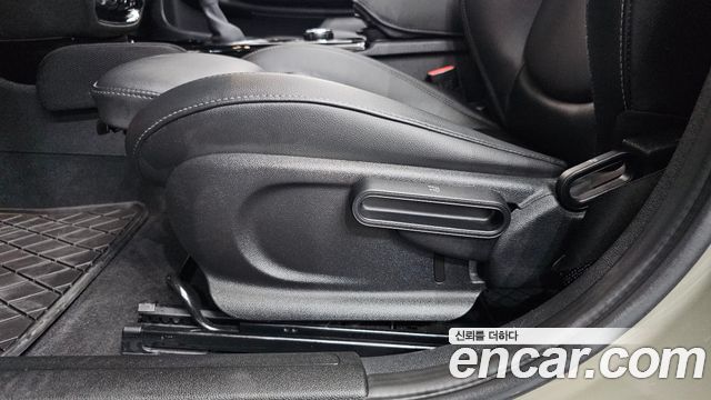 Mini Clubman 2019 — photo 31