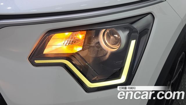 Kia Niro 2022 — photo 8
