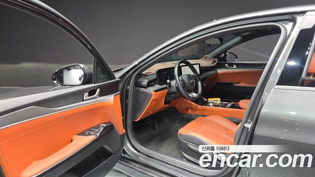 Kia K5 2024 — photo 10