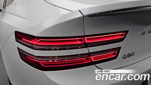 Genesis G80 2025 — photo 9