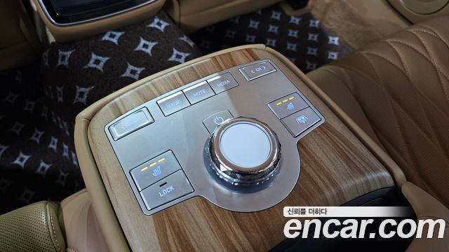 Genesis G80 2025 — photo 31
