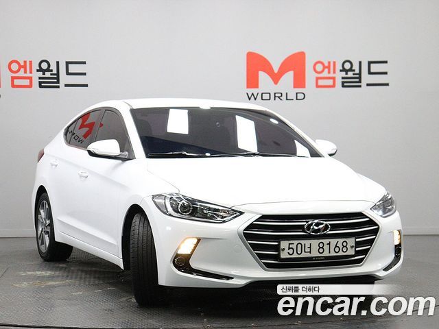 Hyundai AVANTE 2018 — photo 1