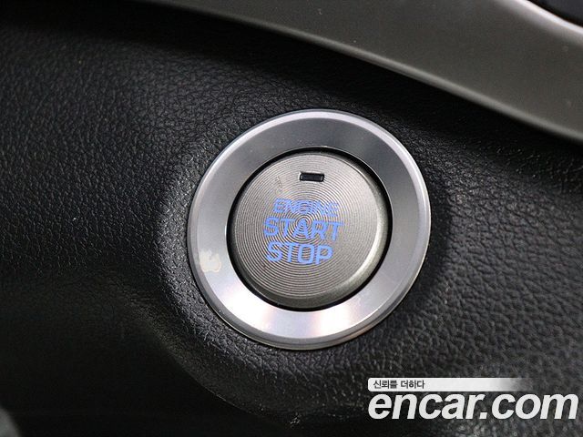 Hyundai AVANTE 2018 — photo 15