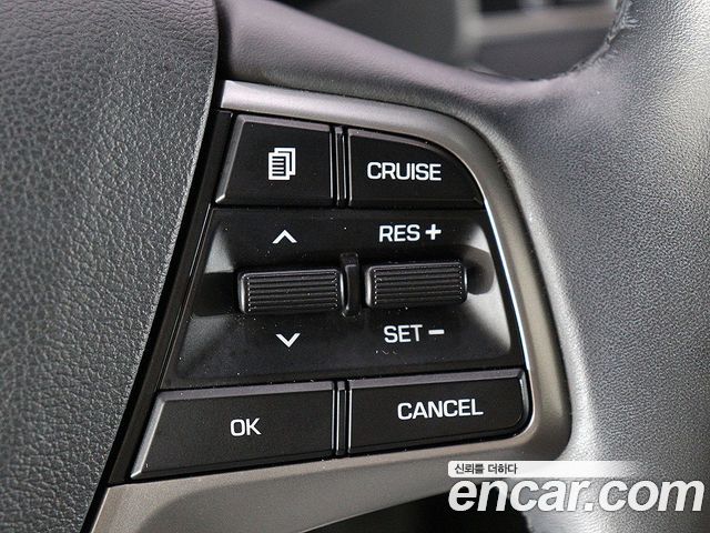 Hyundai AVANTE 2018 — photo 17