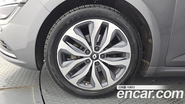 Renault Korea SM6 2016 — photo 5