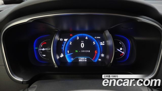 Renault Korea SM6 2016 — photo 8