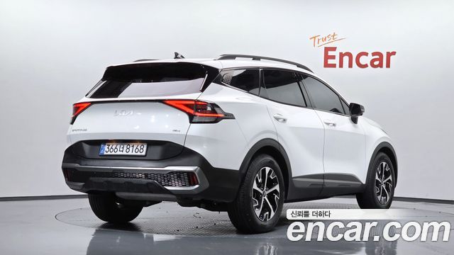 Kia Sportage 2023 — photo 2