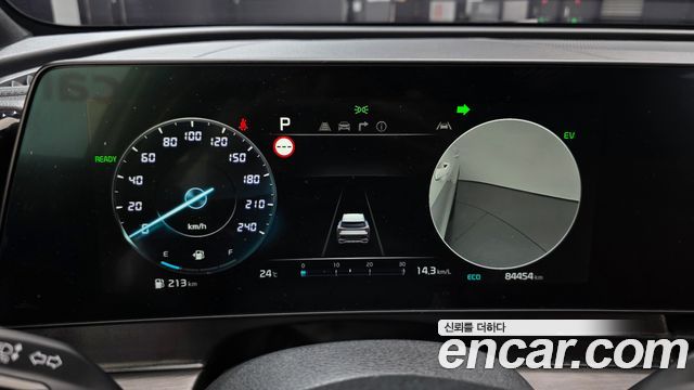 Kia Sportage 2023 — photo 11