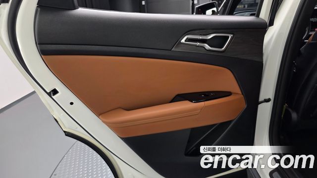 Kia Sportage 2023 — photo 15