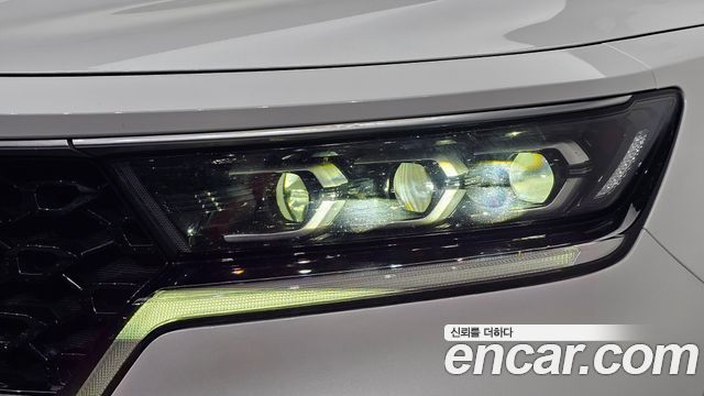 Kia Sorento 2022 — photo 8