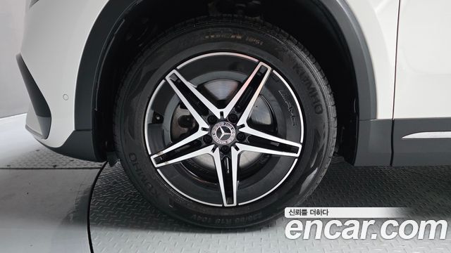 Mercedes-Benz EQA 2022 — photo 5