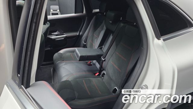 Mercedes-Benz EQA 2022 — photo 18