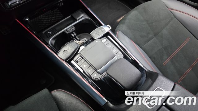 Mercedes-Benz EQA 2022 — photo 25