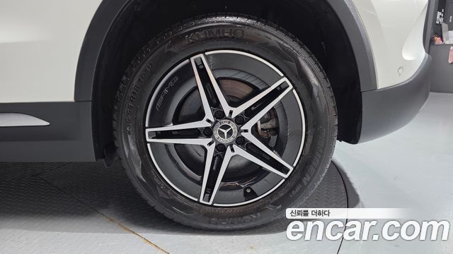 Mercedes-Benz EQA 2022 — photo 7