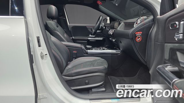 Mercedes-Benz EQA 2022 — photo 16