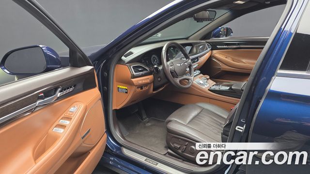 Genesis G90 2019 — photo 10