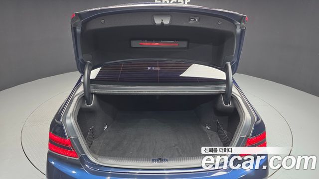 Genesis G90 2019 — photo 20