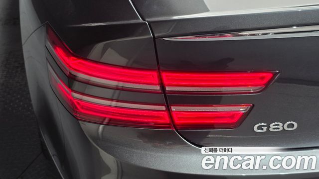 Genesis G80 2025 — photo 9