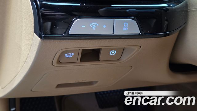Genesis G80 2025 — photo 28