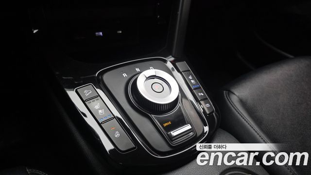 Kia Seltos 2023 — photo 12