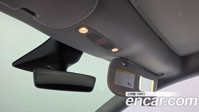 Tesla Model Y 2022 — photo 29