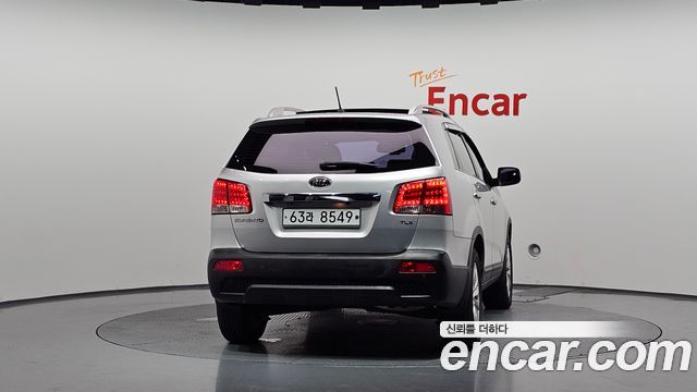 Kia Sorento 2012 — photo 4