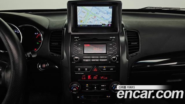 Kia Sorento 2012 — photo 20