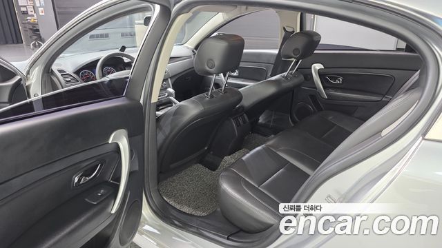 Renault Korea SM5  2017 — photo 11