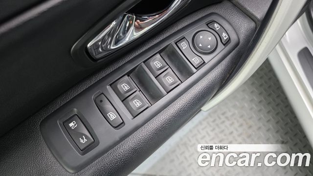 Renault Korea SM5  2017 — photo 13