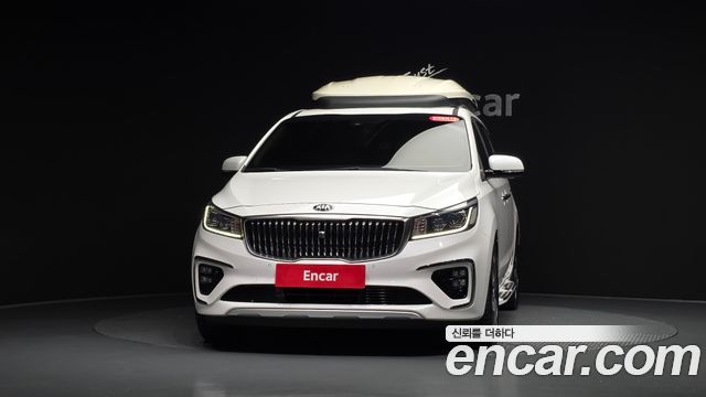 Kia Canival 2019 — photo 3
