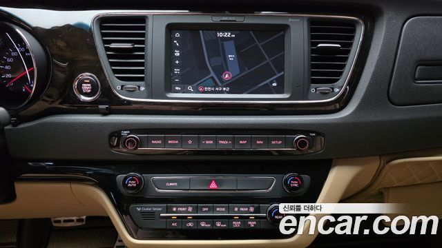 Kia Canival 2019 — photo 20
