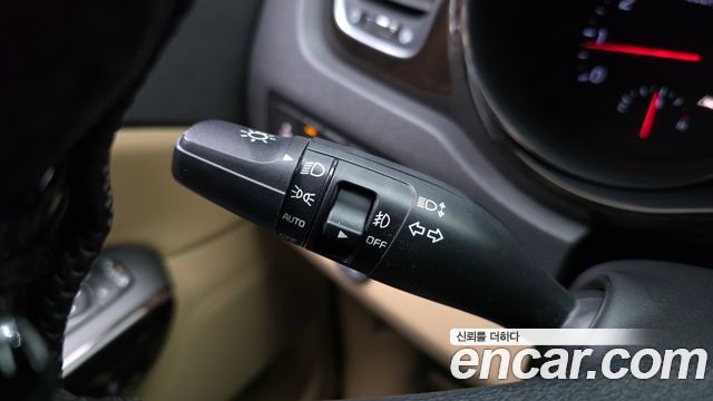 Kia Canival 2019 — photo 27