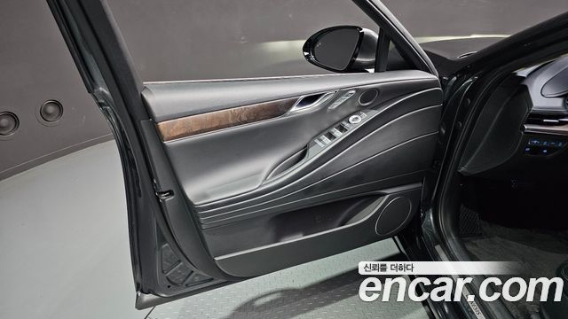 Genesis G80 2021 — photo 14