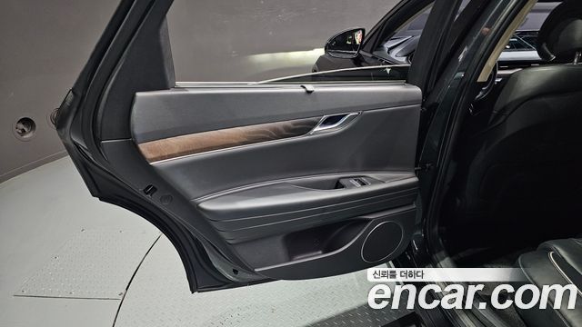 Genesis G80 2021 — photo 15