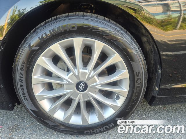 Hyundai Sonata 2015 — photo 16
