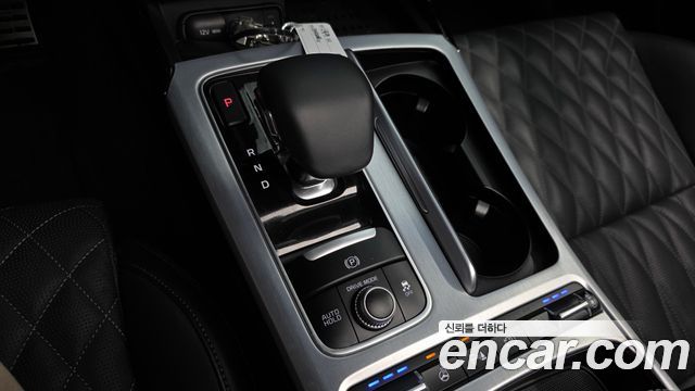Kia Stinger 2023 — photo 12