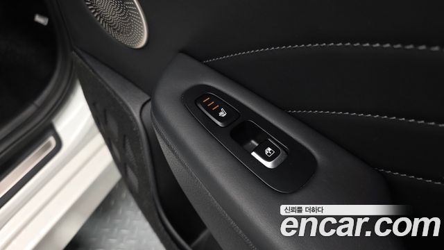 Kia Stinger 2023 — photo 25